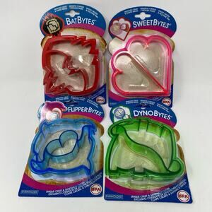 Sandwich cutters - sweetbytes dynobites batbytes flipperbytes Set of 4